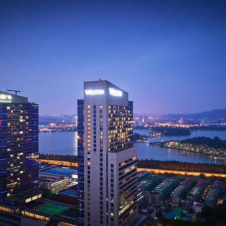 The Westin Nanjing Xuanwu Lake Zewnętrze zdjęcie