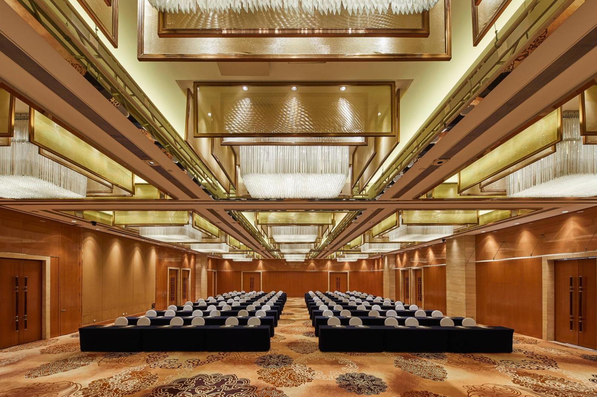 The Westin Nanjing Xuanwu Lake Zewnętrze zdjęcie