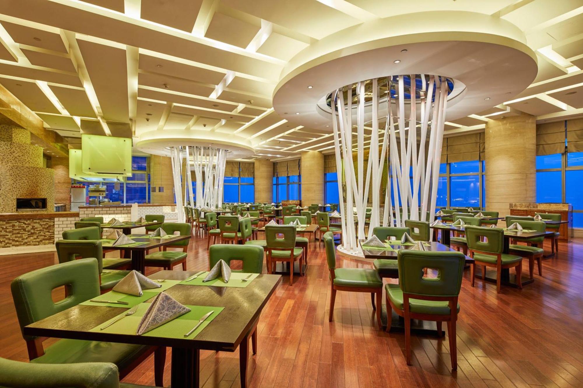 The Westin Nanjing Xuanwu Lake Zewnętrze zdjęcie