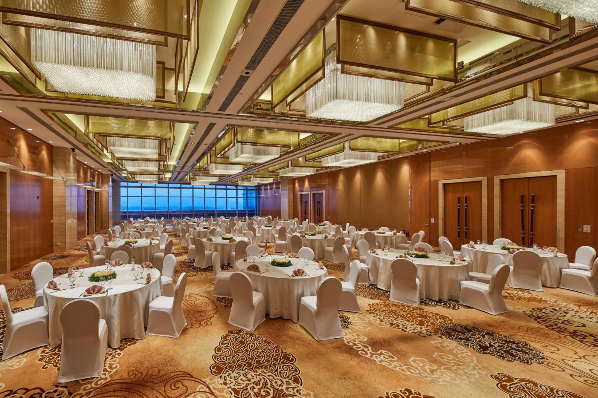 The Westin Nanjing Xuanwu Lake Zewnętrze zdjęcie