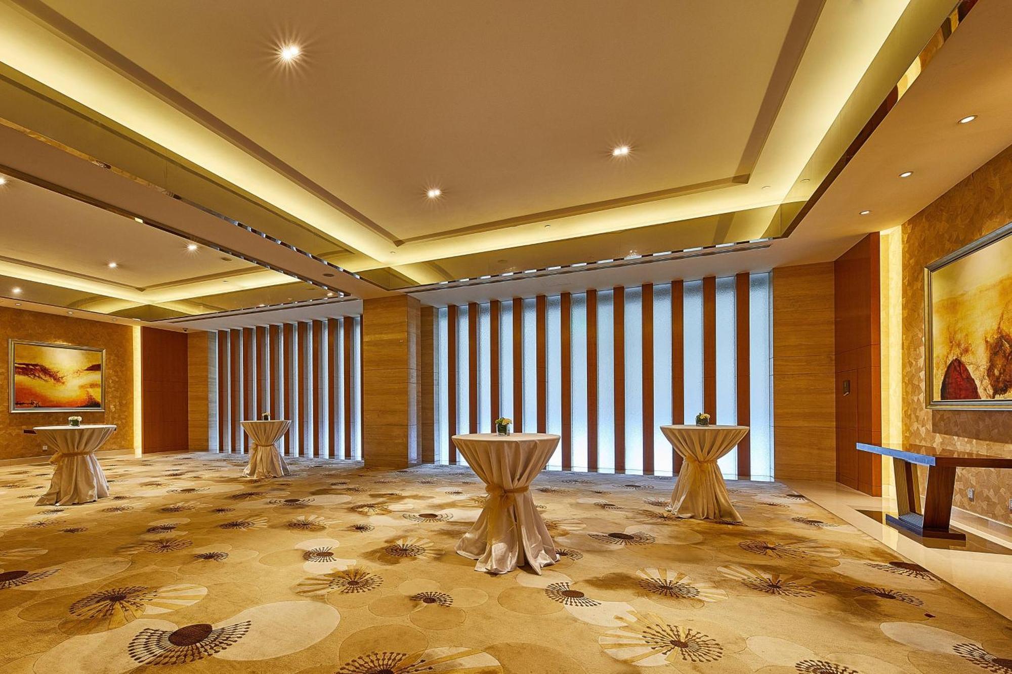 The Westin Nanjing Xuanwu Lake Zewnętrze zdjęcie